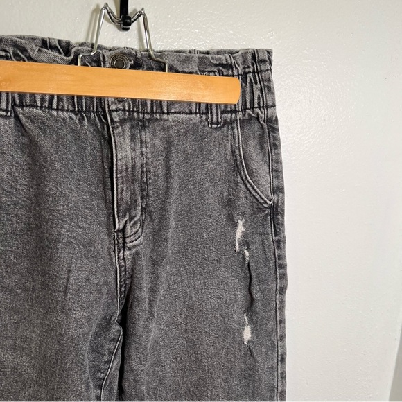 SO High Rise Mom Jean Faded Black Paper Bag Waist 7/28 - Picture 6 of 10